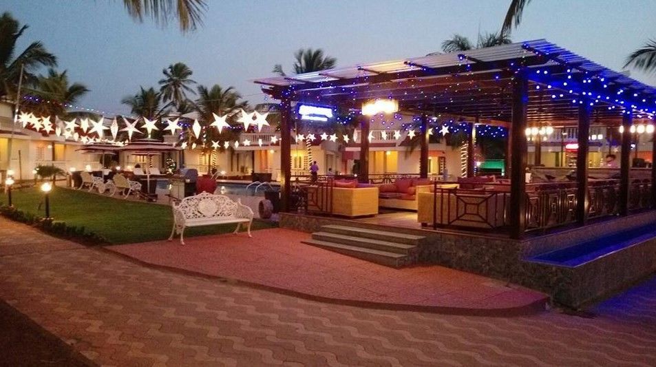 Regenta Resort, Varca Beach Exterior foto